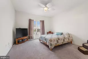 17927 Constitution Cir, Hagerstown, MD 21740 - Photo 2