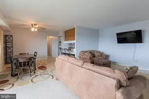 1747 Edgewood Hill Cir, Hagerstown, MD 21740 - Photo 6