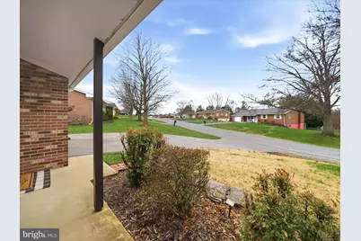 13835 Northcrest Road, Hagerstown, MD 21742 - Photo 6