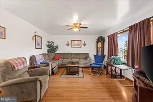 12530 Seavolt Rd, Hancock, MD 21750 - Photo 4