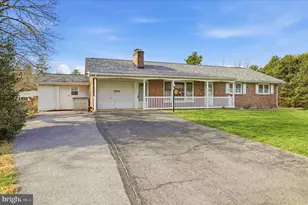 10732 Van Lear Dr, Williamsport, MD 21795 - Photo 2