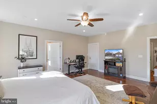 19115 Red Maple Dr, Hagerstown, MD 21742 - Photo 32