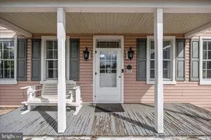 133 E Main St, Sharpsburg, MD 21782 - Photo 2
