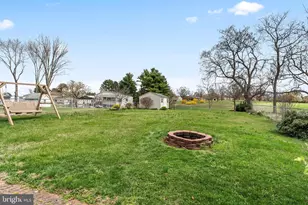 425 S Artizan St, Williamsport, MD 21795 - Photo 32