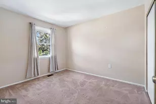 17918 Hickory Ln, Hagerstown, MD 21740 - Photo 18