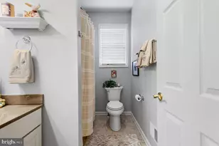 1856 Meridian Dr, Hagerstown, MD 21742 - Photo 12