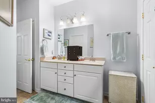 1856 Meridian Dr, Hagerstown, MD 21742 - Photo 32