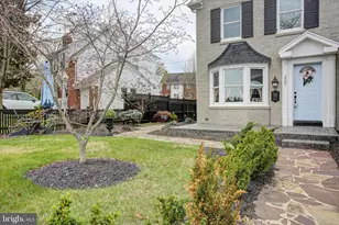 207 E Irvin Ave, Hagerstown, MD 21740 - Photo 4