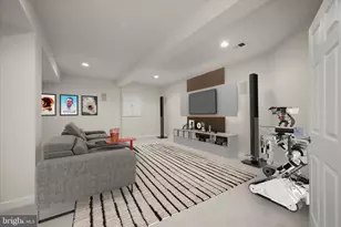 10138 Roulette Dr, Hagerstown, MD 21740 - Photo 8