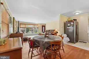11910 Wesley Dr, Hagerstown, MD 21742 - Photo 8