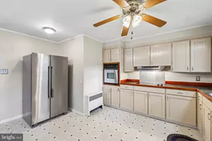 11910 Wesley Dr, Hagerstown, MD 21742 - Photo 14