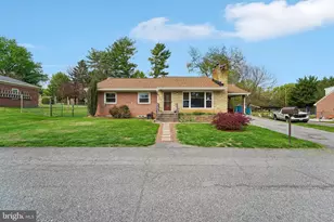 11910 Wesley Dr, Hagerstown, MD 21742 - Photo 1