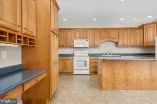 1845 Meridian Dr, Hagerstown, MD 21742 - Photo 10