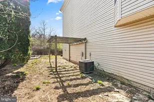 826 Monet Dr, Hagerstown, MD 21740 - Photo 32