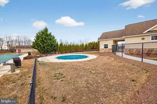 12139 Fallen Timbers Cir, Hagerstown, MD 21740 - Photo 24