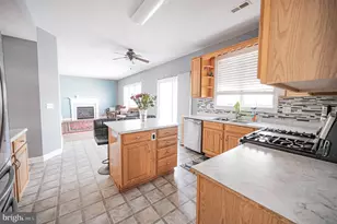 13558 Essex Dr, Hagerstown, MD 21742 - Photo 12