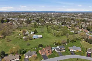 220 Montclair Ct, Hagerstown, MD 21742 - Photo 52