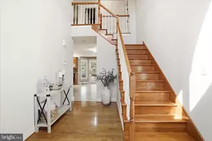 220 Montclair Ct, Hagerstown, MD 21742 - Photo 4