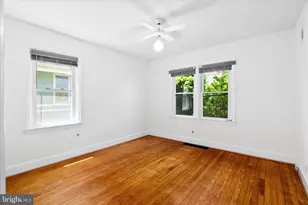 402 Guilford Ave, Hagerstown, MD 21740 - Photo 12