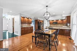 20115 Teakwood Dr, Hagerstown, MD 21742 - Photo 4