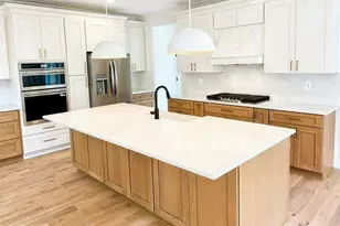 9529 Childacrest Dr, Boonsboro, MD 21713 - Photo 2