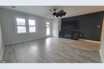 1227 Grand Legacy Drive, Hagerstown, MD 21740 - Photo 2