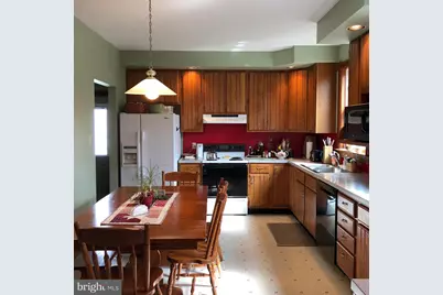 13 W Water, Smithsburg, MD 21783 - Photo 18