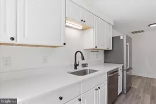 1618 Woodlands Run, Hagerstown, MD 21742 - Photo 14