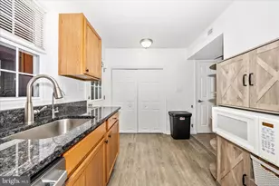 916 Harwood Rd, Hagerstown, MD 21740 - Photo 16