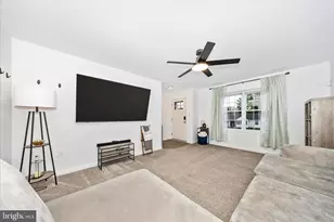 916 Harwood Rd, Hagerstown, MD 21740 - Photo 6