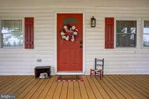 16458 Fairview Rd, Hagerstown, MD 21740 - Photo 6