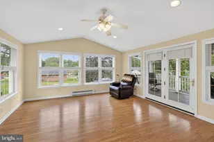 227 Daycotah Ave, Hagerstown, MD 21740 - Photo 8