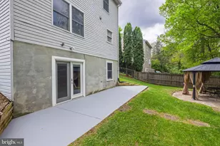 335 Yorkshire Dr, Hagerstown, MD 21740 - Photo 38
