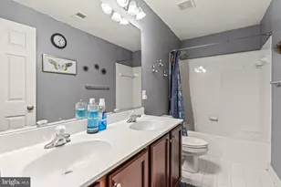 12514 Olivine Ct, Hagerstown, MD 21740 - Photo 32