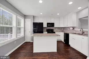 18266 Roy Croft Dr, Hagerstown, MD 21740 - Photo 2
