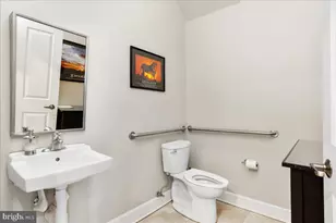 140 S Potomac St, Hagerstown, MD 21740 - Photo 16