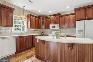 13056 Hawkins Cir, Hagerstown, MD 21742 - Photo 14