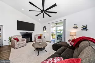 19642 Lavender Ln, Hagerstown, MD 21742 - Photo 16
