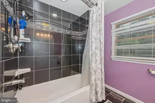 16300 Kaiser Ct, Hagerstown, MD 21740 - Photo 32