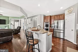 18250 Misty Acres Dr, Hagerstown, MD 21740 - Photo 14