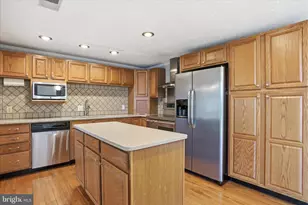 13812 Countryside Dr, Maugansville, MD 21767 - Photo 14