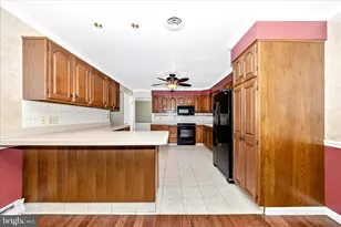 10901 Hopewell Rd, Hagerstown, MD 21740 - Photo 12