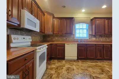 1852 Meridian Drive, Hagerstown, MD 21742 - Photo 6