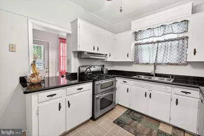 1131 Oak Hill Avenue, Hagerstown, MD 21742 - Photo 10