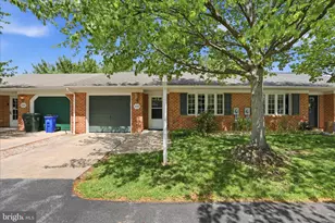 1038 Matthew Ct, Hagerstown, MD 21742 - Photo 2