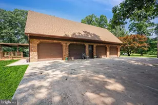 12810 Kending Ln, Clear Spring, MD 21722 - Photo 2
