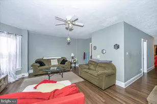 422 N Locust St, Hagerstown, MD 21740 - Photo 18