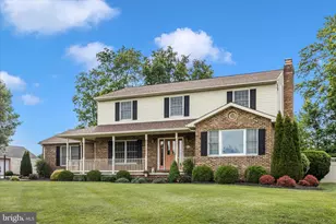 19138 Olde Waterford Rd, Hagerstown, MD 21742 - Photo 2