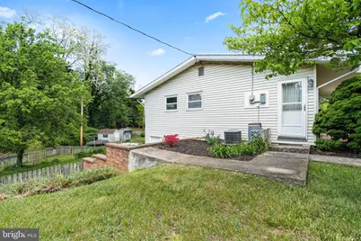 1123 Outer Drive, Hagerstown, MD 21742 - Photo 4
