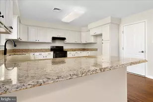13401 Cherry Tree Cir, Hagerstown, MD 21742 - Photo 20